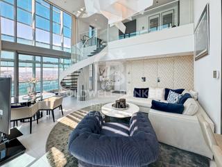 Attique  N/a. Ático dúplex frente al mar con terraza panorámica y piscina priv