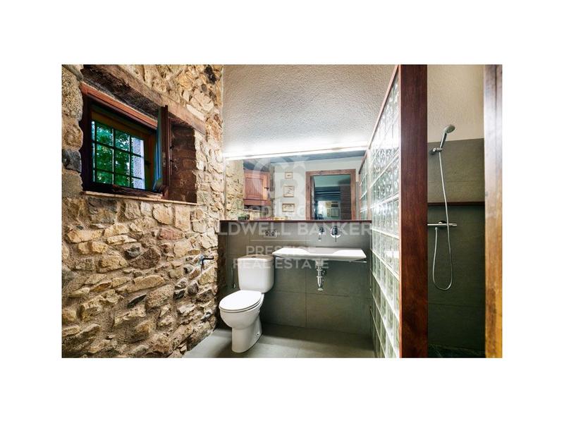 Foto b2f23039-bde9-4b0b-8371-8419f411730b. Casa preciosa masia centenaria en cassá de la selva en Cassà de la Selva