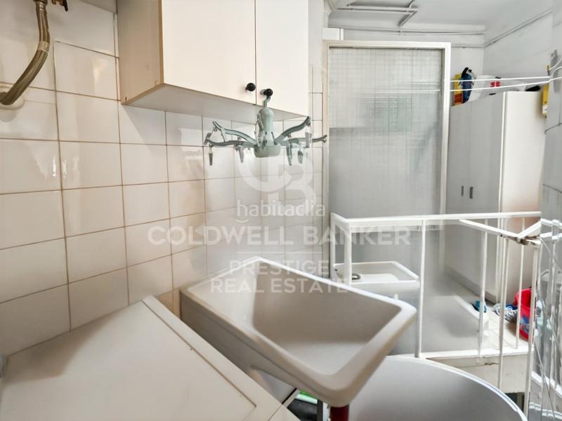 Foto 10b54135-1d12-4530-a000-11f42c34ff0d. Piso  reformado en venta en calle mallorca, eixample izquierdo en Barcelona