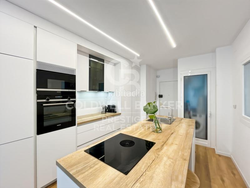Foto 26400d21-513a-4dfa-ae8d-808ed1830202. Piso  reformado en venta en calle mallorca, eixample izquierdo en Barcelona