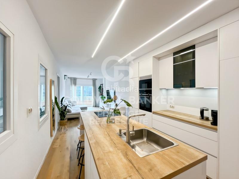 Foto fd97d88e-87e5-47b4-874b-40f7ba9c538b. Piso  reformado en venta en calle mallorca, eixample izquierdo en Barcelona
