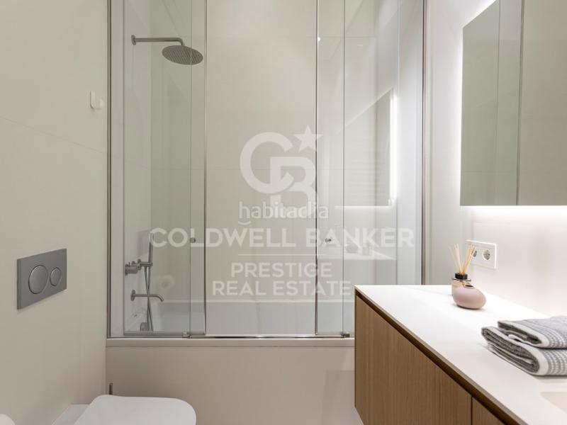 Foto 96543ebb-41bc-4055-be00-2793f2ed5ce6. Lloguer apartament amb piscina a Dreta de l´Eixample Barcelona