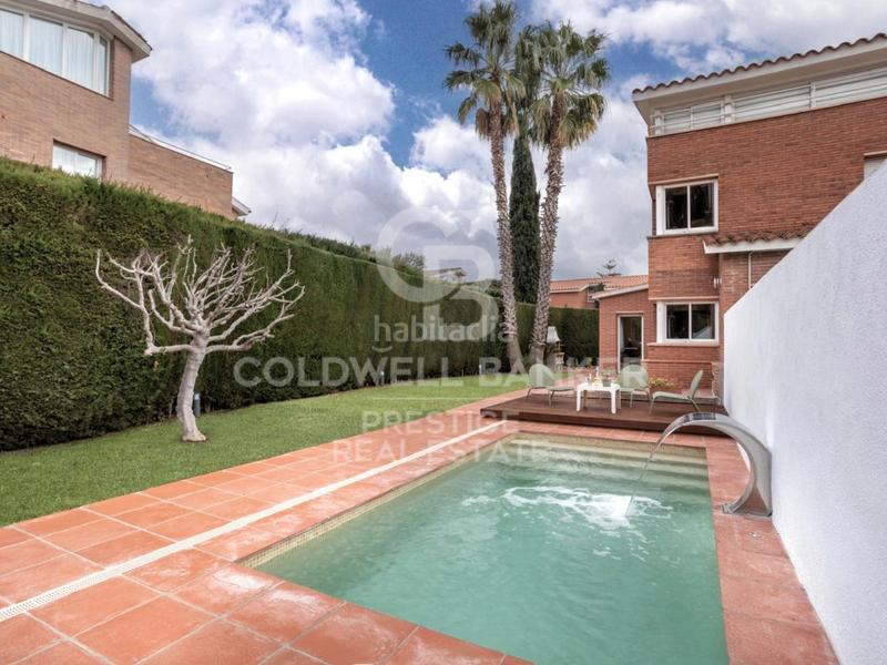 Foto 0615911a-71e1-42f1-8e84-39126186ffbd. Reihenhaus mit parking pool in Sant Vicenç Platja Sant Vicenç de Montalt
