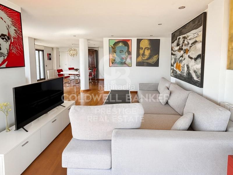 Foto ce0ba9d6-aaf3-46a6-9234-0011734343e6. Ático  con vistas al mar en la zona alta en Putget - Farró Barcelona