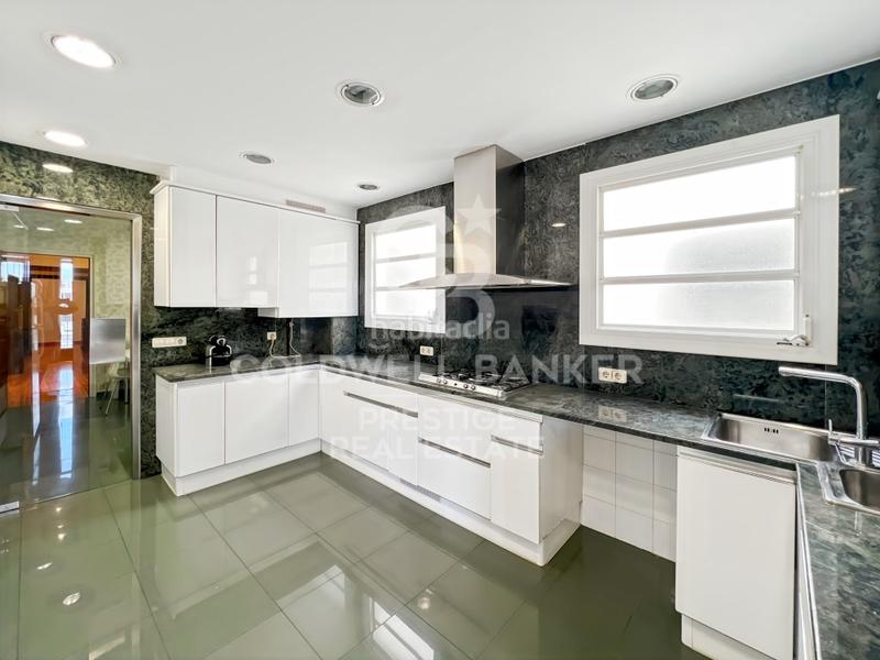 Foto 096f80c5-56de-4a1b-b9df-313f5b146335. Appartement avec parking dans Sant Gervasi - Galvany Barcelona