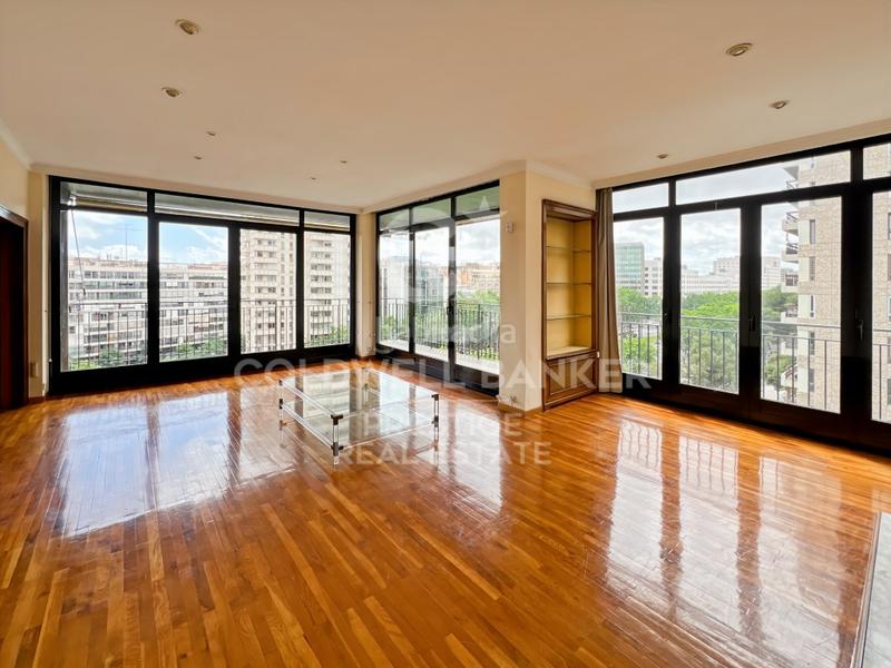 Foto 34294bf4-b4bb-47b5-9b34-0c501f33c8e0. Appartement avec parking dans Sant Gervasi - Galvany Barcelona