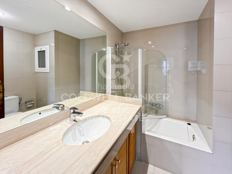 Foto 9f77945c-fc04-4fea-bde1-8115600289fb. Appartement avec parking dans Sant Gervasi - Galvany Barcelona