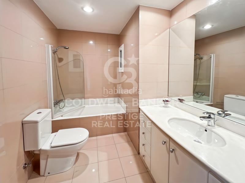 Foto c10a92a1-28aa-4b49-862c-d96b3350cf91. Appartement avec parking dans Sant Gervasi - Galvany Barcelona