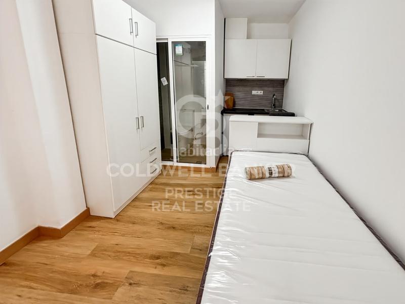 Foto f4a0fe2c-f0f2-41e7-ad43-481a6eb1f8b3. Edifici a Bon Pastor Barcelona