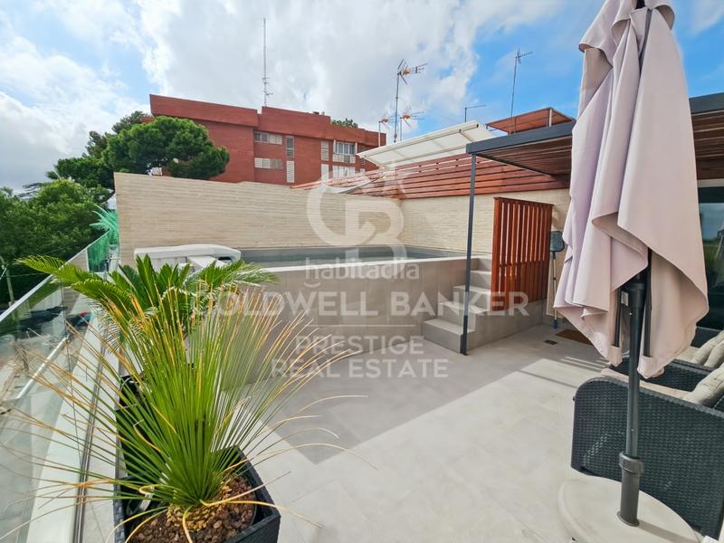 Foto c4fbfd77-2ef3-4740-b9f8-3a874e2ed49c. Maison avec parking dans Finestrelles Esplugues de Llobregat