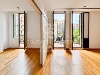 Appartement  N/a. Piso reformado en eixample cerca enrique granados, barcelona