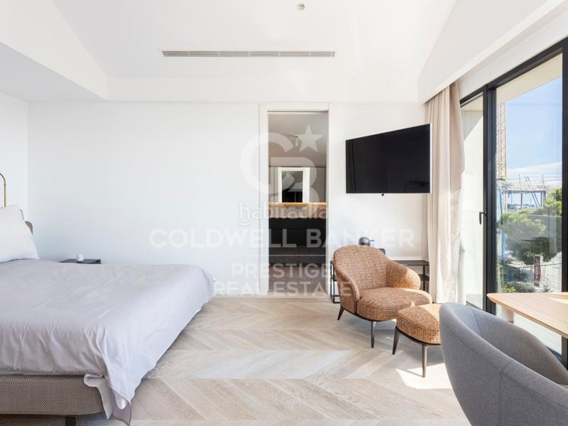 Foto 18c611a8-0da0-4134-880a-fc2f3b31dbd7. Casa con parcheggio in Sarrià Barcelona