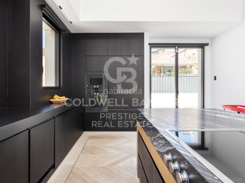 Foto 55baab91-75a7-477c-b5c2-bc63ddc39573. Casa con parcheggio in Sarrià Barcelona