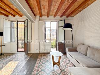 Pis  N/a. Piso reformado en venta  vila de gràcia, barcelona