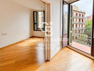 Flat  N/a. Piso reformado en eixample izquierdo,barcelona
