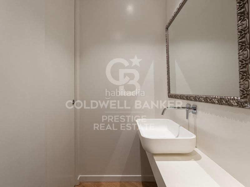 Foto d5bd99e5-98c0-45b8-9044-8887d61f1ae0. Miete appartement in Dreta de l´Eixample Barcelona