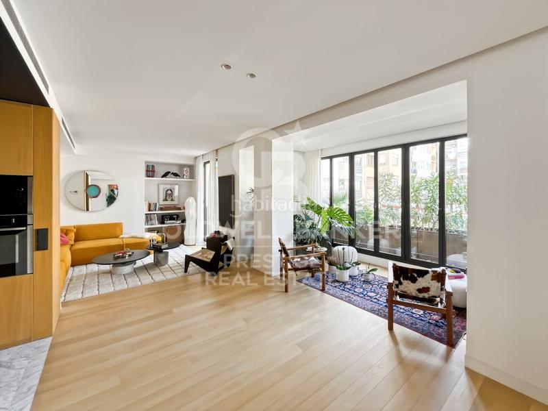 Foto eab8805e-f8dd-490b-9158-7acfe8be8ff1. Etagenwohnung mit parking in Dreta de l´Eixample Barcelona