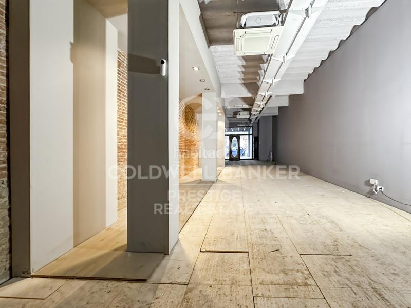 Foto 5f2196db-4ec9-47ca-98d3-fbf4e62717de. Rent business premise in Dreta de l´Eixample Barcelona