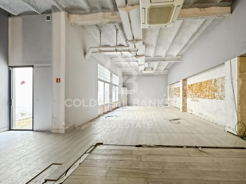 Foto f2d5440c-0295-4ffb-ad5b-0f0e01024551. Rent business premise in Dreta de l´Eixample Barcelona