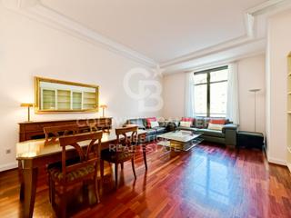 Rent Flat  Calle casp. Bonito piso eixample derecho