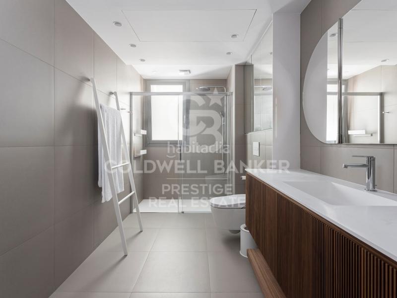 Foto 16233d73-e90b-4af3-a11d-74406e3612d8. Dachwohnung mit parking in Dreta de l´Eixample Barcelona