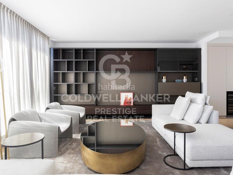 Foto bdf225f9-6b73-4b78-9ea2-91523846fc53. Dachwohnung mit parking in Dreta de l´Eixample Barcelona