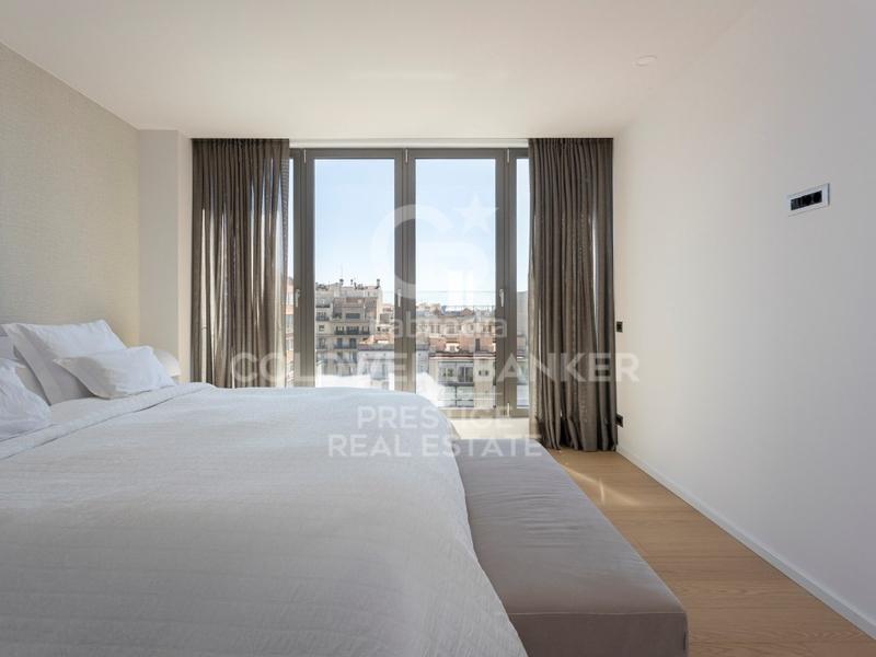 Foto db1ba891-f6b3-46db-a46c-7057aab6b855. Dachwohnung mit parking in Dreta de l´Eixample Barcelona