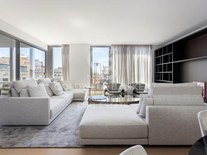 Foto f201707e-0db6-4f4f-aae9-207dd013c46a. Dachwohnung mit parking in Dreta de l´Eixample Barcelona