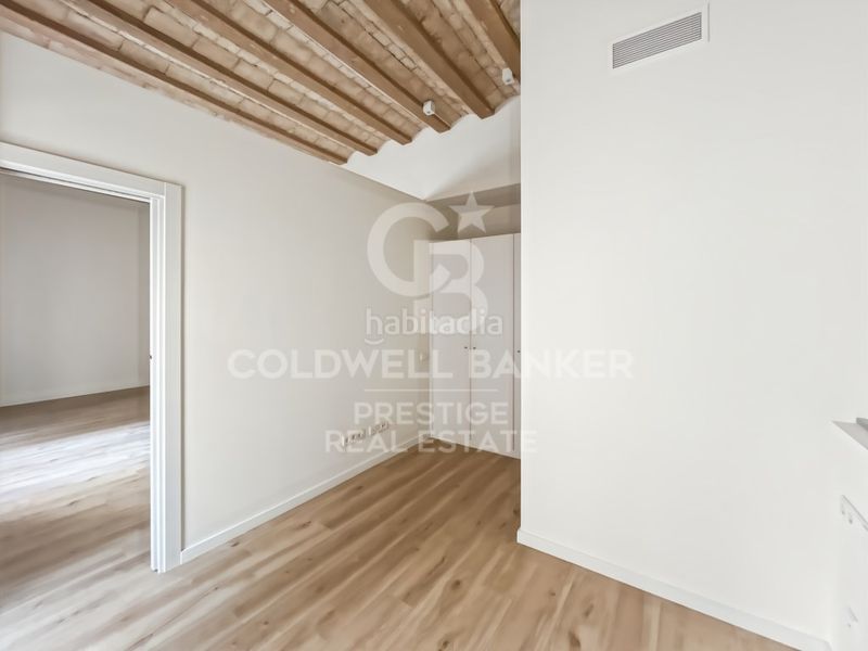 Foto 488fe3a6-bb9b-4adc-b824-738c053a3951. Pis a Gòtic Barcelona