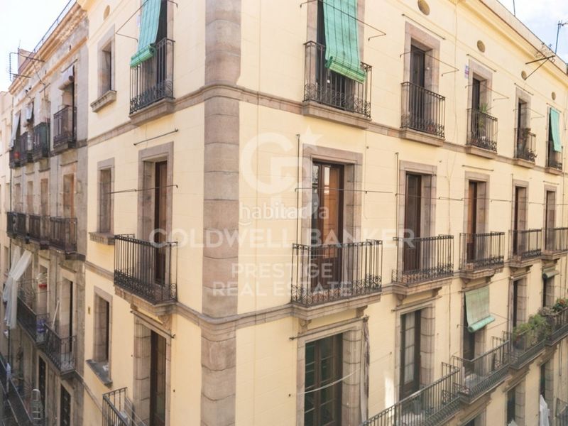 Foto fa735723-d2b8-42ad-bea6-47793feb1063. Pis a Gòtic Barcelona