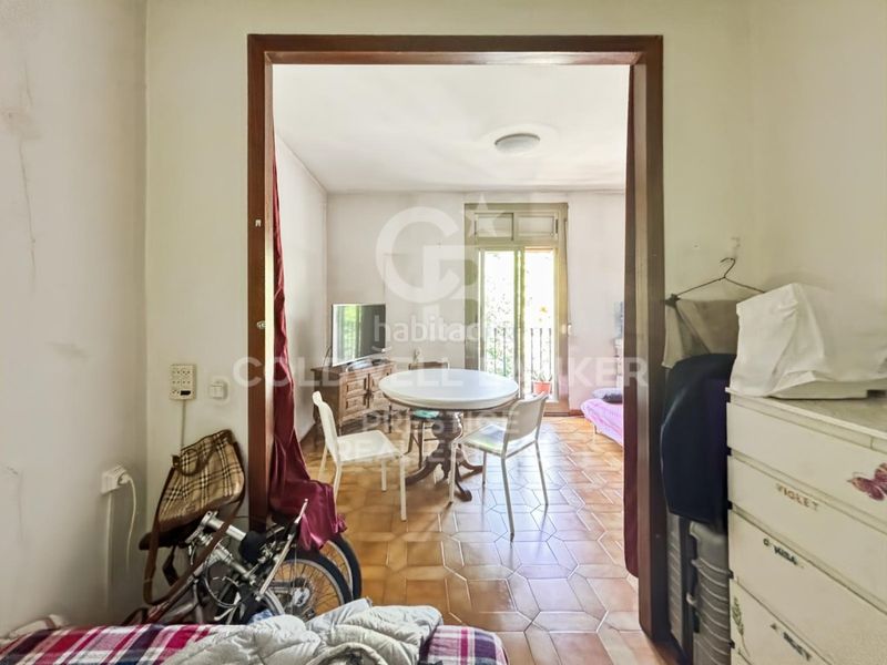 Foto 087febb8-a949-493d-a3b9-3361ebe1589f. Pis a Sant Antoni Barcelona