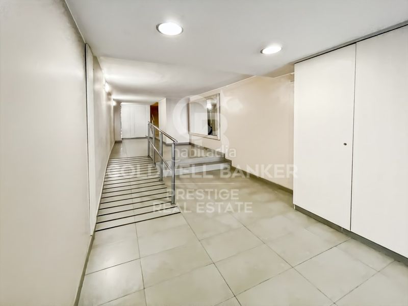 Foto 4425efc5-b99e-45b9-8915-b9fd12bef011. Pis amb aparcament a Barri de les Corts Barcelona