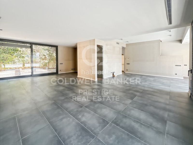 Foto 049a9cd2-79f6-4625-9ba6-a6c2889fc165. Casa amb aparcament piscina a Sant Gervasi - Bonanova Barcelona