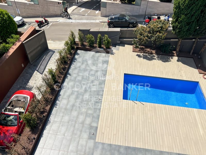 Foto 1f2f190f-d70c-40d3-9ca6-bd8989d952c3. Casa amb aparcament piscina a Sant Gervasi - Bonanova Barcelona