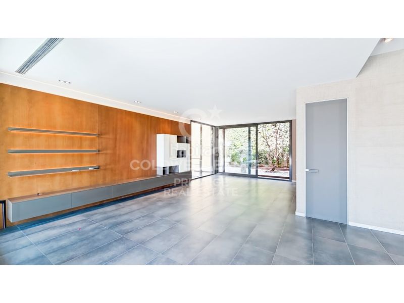 Foto 5845264f-3a56-49ef-9076-e99085b36c71. Casa amb aparcament piscina a Sant Gervasi - Bonanova Barcelona