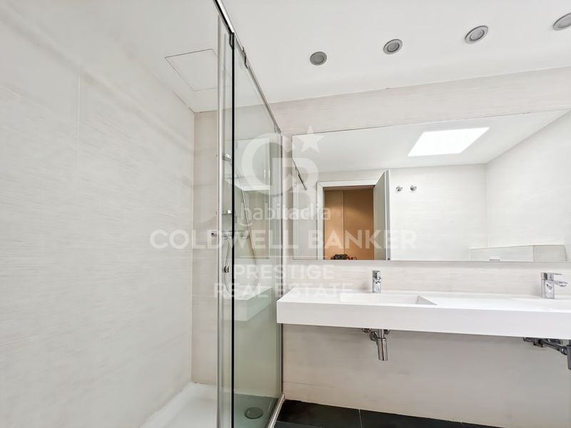 Foto 61195b05-4912-417d-a56e-f554b7acef67. Casa amb aparcament piscina a Sant Gervasi - Bonanova Barcelona