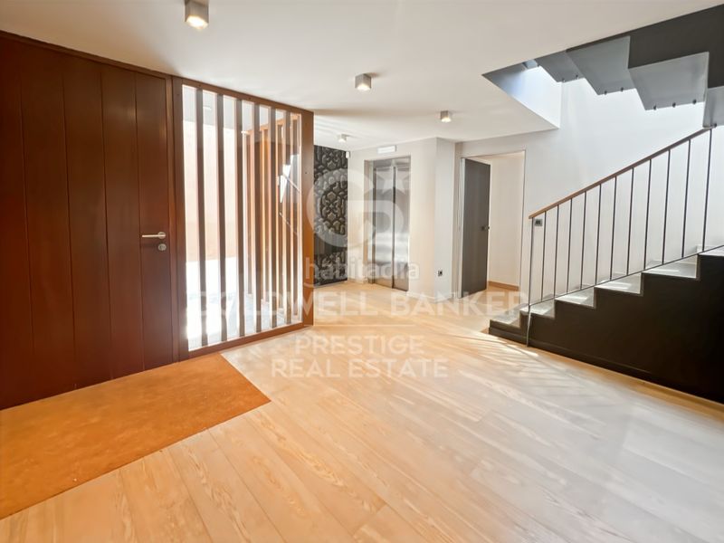 Foto 7c5cd5a7-a829-4e3f-bc33-b0e4cd9481bc. Casa amb aparcament piscina a Sant Gervasi - Bonanova Barcelona