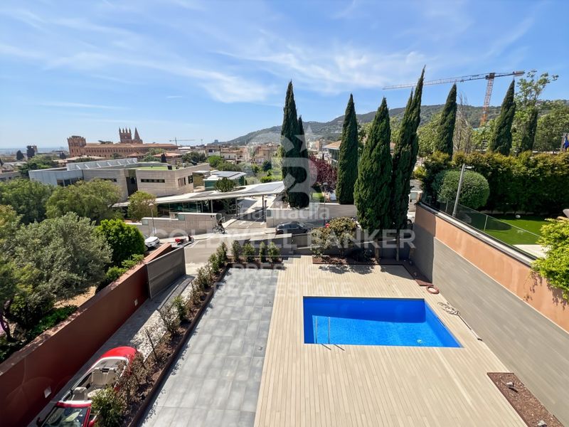 Foto ae470d99-bbf7-446b-9c0c-dd69c349b070. Casa amb aparcament piscina a Sant Gervasi - Bonanova Barcelona