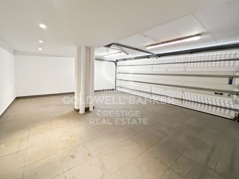 Foto bbe76769-9ac5-46c5-8d9e-51e94f3d93fb. Casa amb aparcament piscina a Sant Gervasi - Bonanova Barcelona