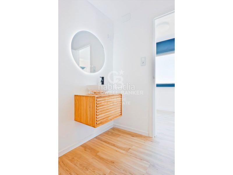 Foto 68d9f500-8015-46cb-99fc-c8de74e12e53. Casa amb aparcament a La Miranda Esplugues de Llobregat