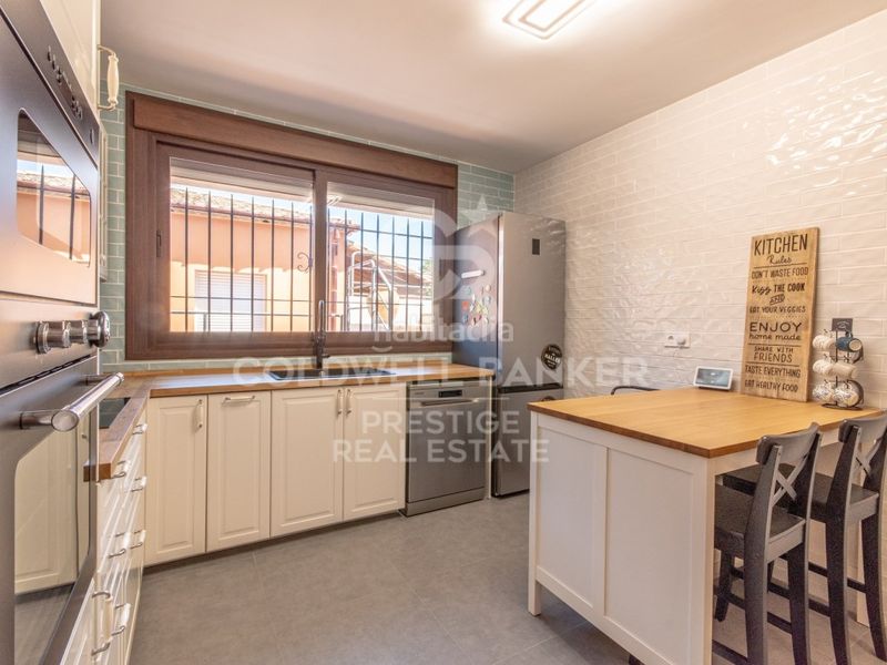 Foto 70ae0dcb-1c6c-4ac9-a468-df38feed8c59. Casa amb aparcament a Begur Begur