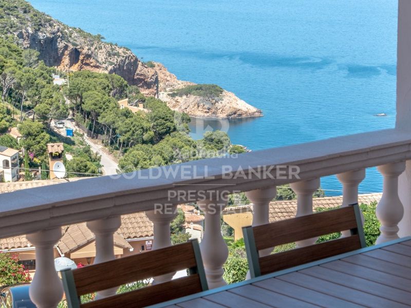 Foto adf9b116-d09f-4780-9062-d9700d4276f1. Casa amb aparcament a Begur Begur