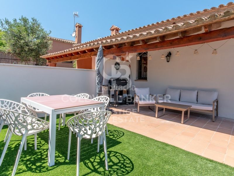 Foto b3f0f0ce-02ac-4f5b-8f85-a7b116502295. Casa amb aparcament a Begur Begur