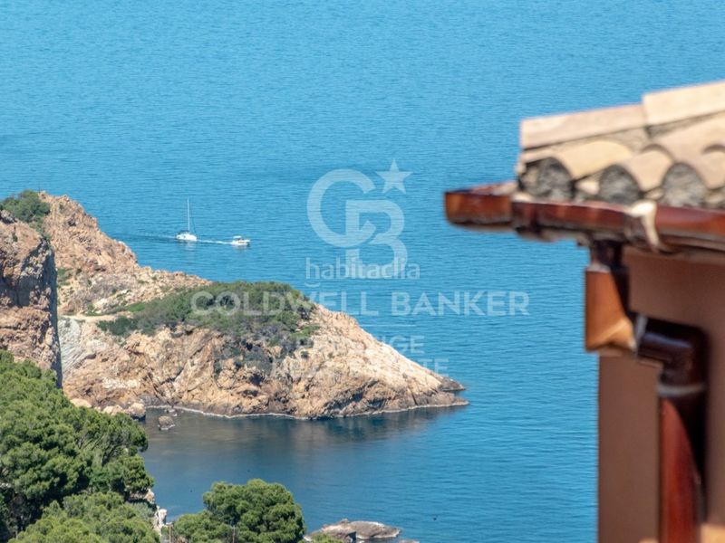 Foto ffeb2bce-134b-4f77-a03e-505c1976c747. Casa amb aparcament a Begur Begur