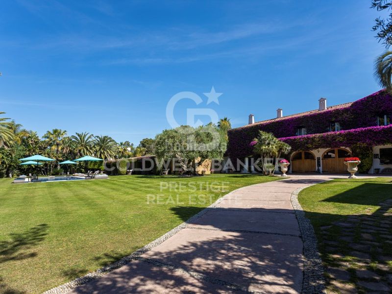 Foto d242e818-eba8-4499-b4de-3cbbd9924f37. Casa amb aparcament piscina a Can Girona - Terramar - Vinyet Sitges