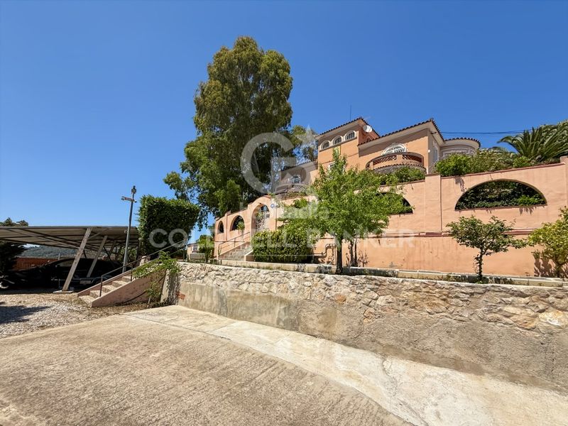 Foto 1056e1c9-f5d1-4484-ba3d-5d7c7274c94f. Casa a La Miranda-Can Candeler Sant Just Desvern