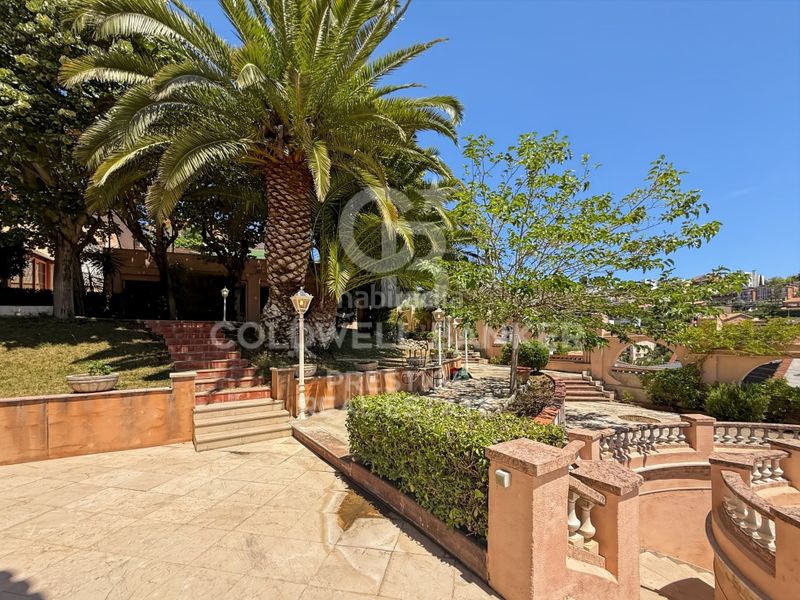 Foto b2ea41bb-5f43-4b77-8e94-4a08fd413ab0. Casa a La Miranda-Can Candeler Sant Just Desvern