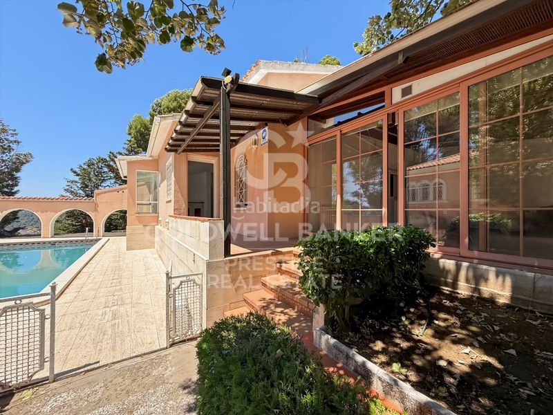Foto f37e60f1-b5b3-419b-a5a7-05b9ee9327c8. Casa a La Miranda-Can Candeler Sant Just Desvern