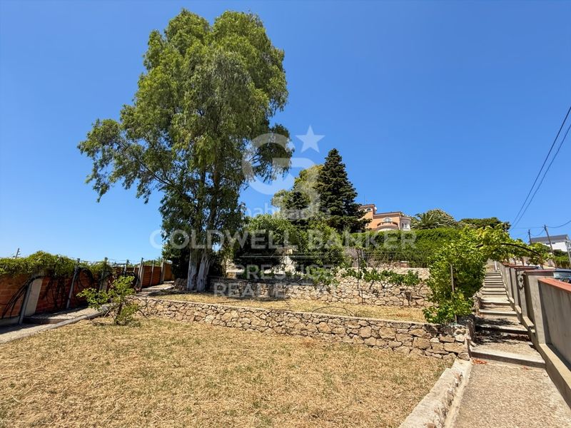 Foto fbf7f85d-8517-477d-a2f4-b1597e28e814. Casa a La Miranda-Can Candeler Sant Just Desvern