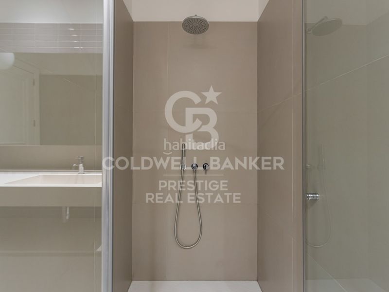 Foto 6e56d302-6281-4166-aac0-349bfbf72786. Apartament amb piscina a Dreta de l´Eixample Barcelona